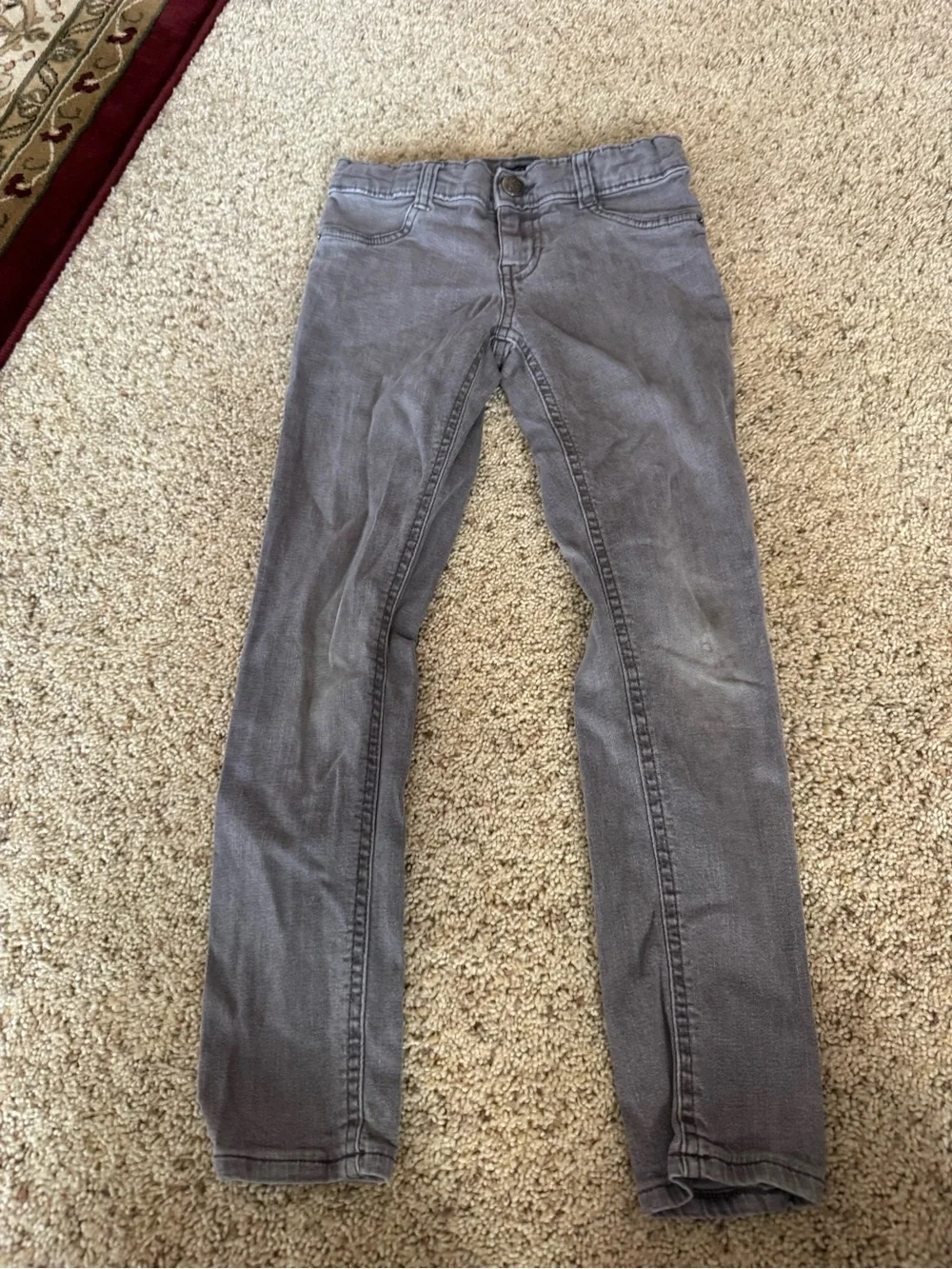Girls grey jeans 👖